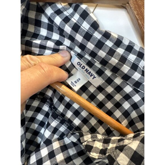 Old Navy Women’s Gingham Plaid Button Down Shirt XL Black White - Picture 12 of 16